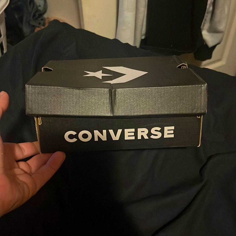 Infant converse size 8c